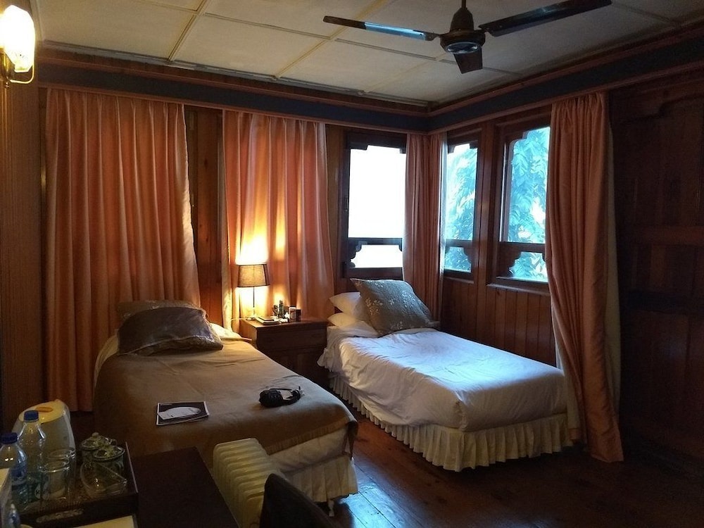 Standard Room, 2 Twin Beds, Non Smoking photo 2
