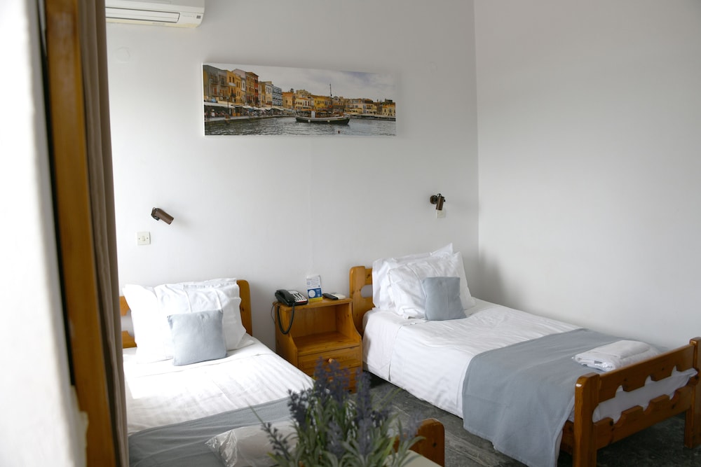 Basic Room, 2 Twin Beds