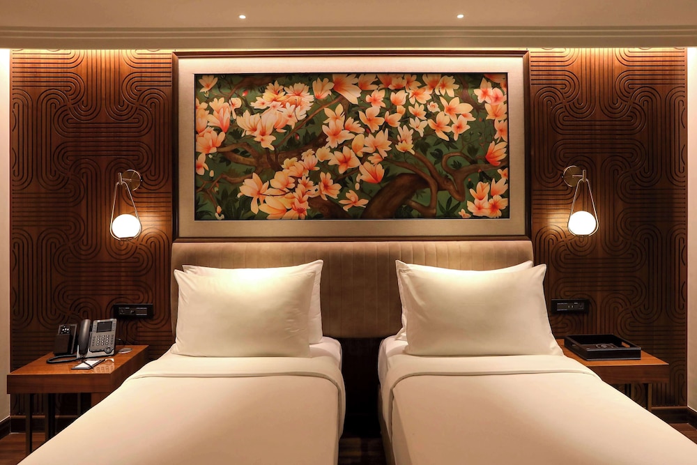 Available room thumbnail 5