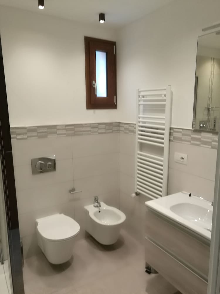 Deluxe Apartment, 1 Bedroom, Ground Floor photo 3