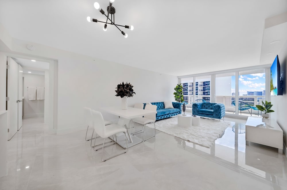Apartment, 4 Bedrooms, Balcony, City View
