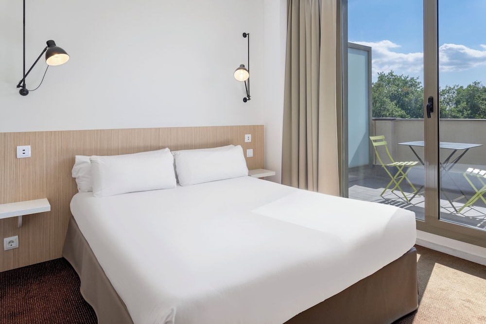 Junior Suite, Garden View - Photo 2