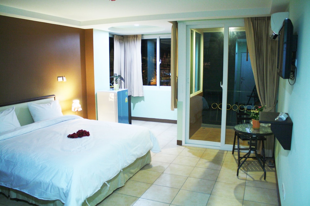 Standard Double Room photo 3