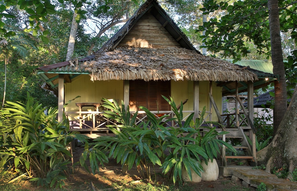 Traditional Villa (Yellow Orchid) - Photo 4
