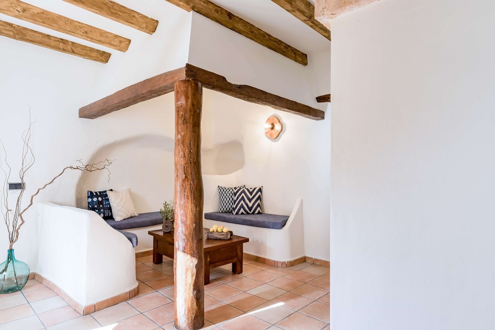 Room, Terrace (Singular) - Photo 2