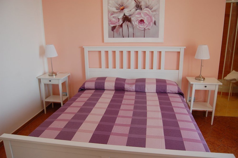 Deluxe Double Room, 1 Queen Bed, Sea View photo 1