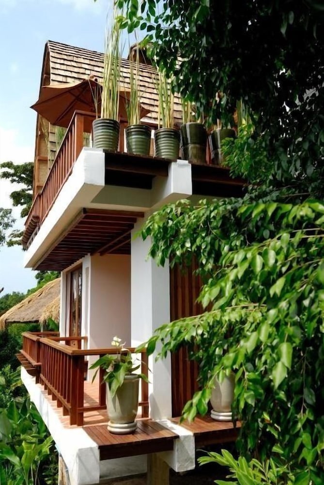 Classic Suite, Partial Sea View