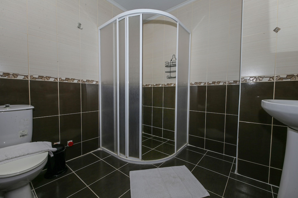 Family Studio Suite, Multiple Beds, Smoking, Sea View photo 2