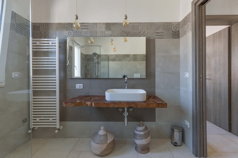 Villa photo 3