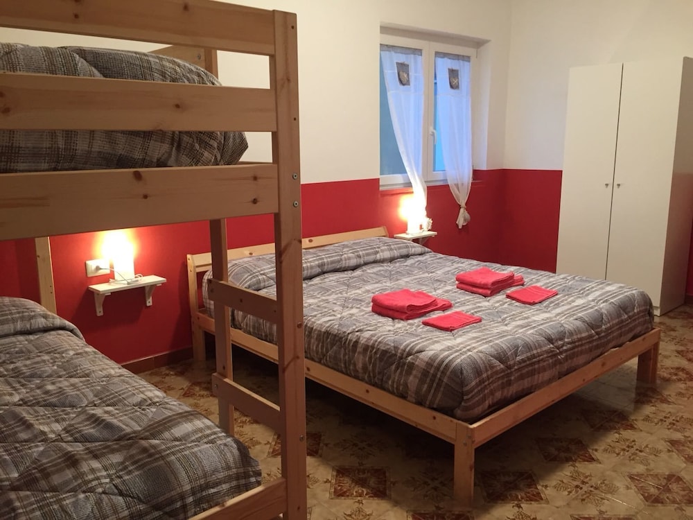 Basic Room photo 1