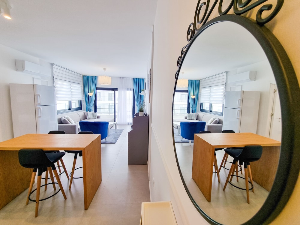 Deluxe Apartment, 1 Double Bed with Sofa bed photo 3
