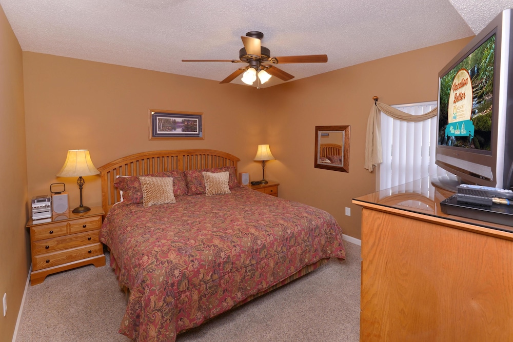 Condo, Multiple Beds (Whispering Pines 613)