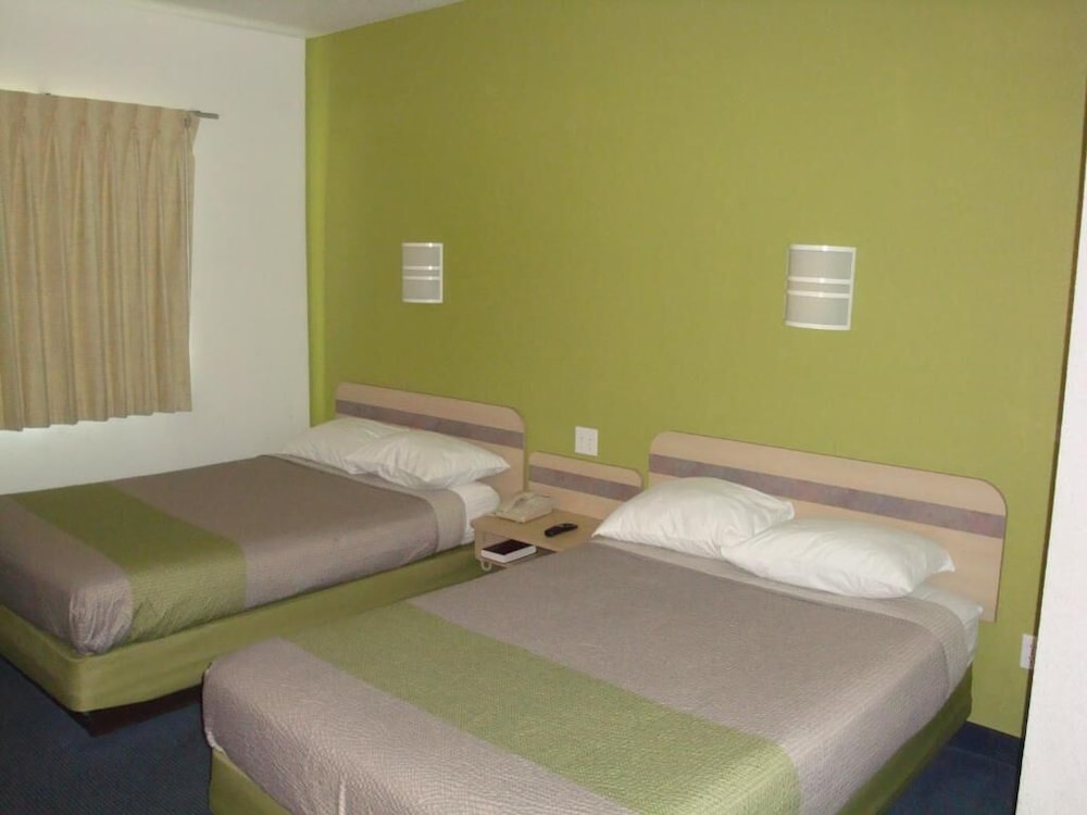 Standard Room photo 3