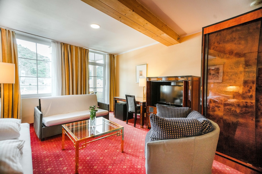Suite, Balcony, River View (for 2 persons) photo 3