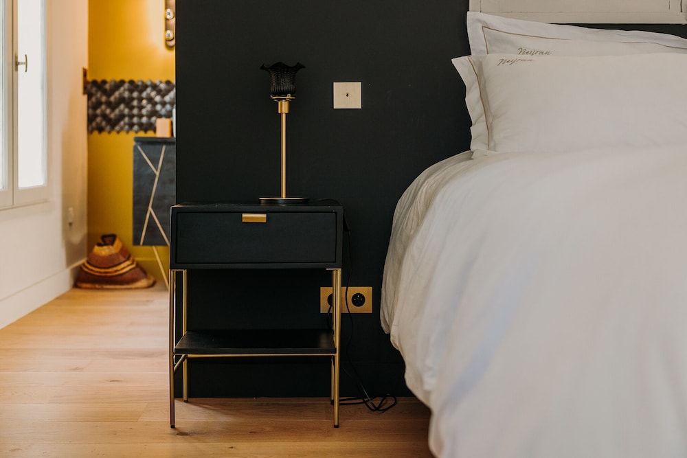 Deluxe Double Room, Ensuite, Garden View (Les artistes)