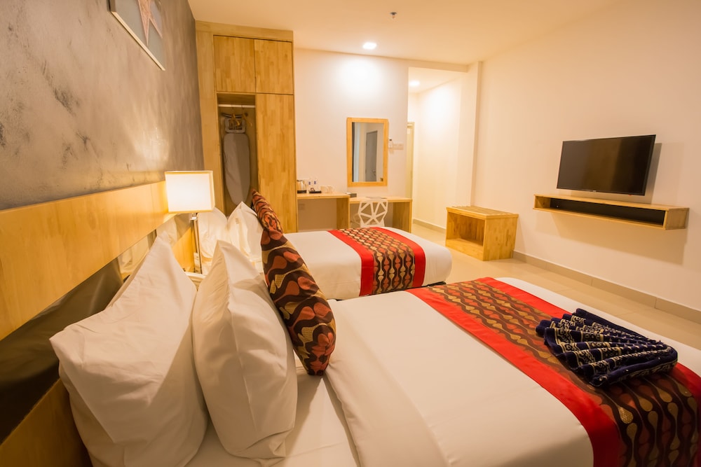 Deluxe Twin Room - Photo 1