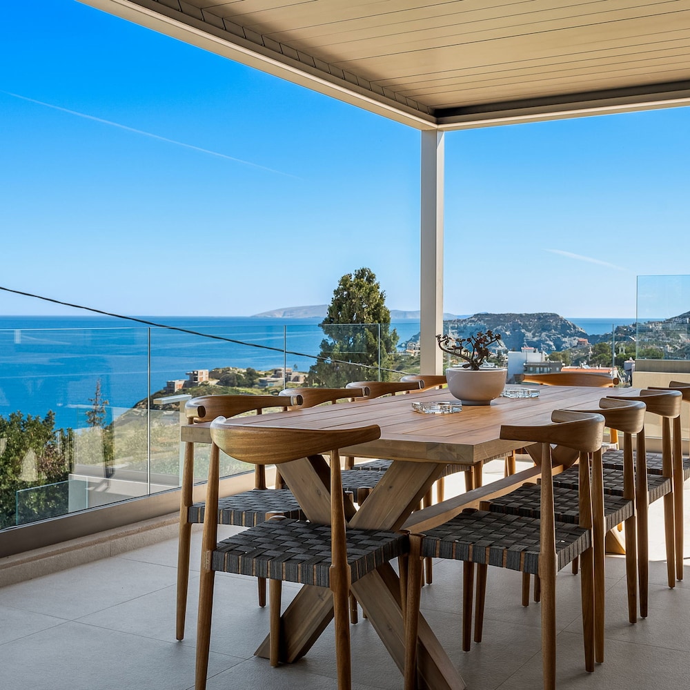 Villa, Accessible photo 2