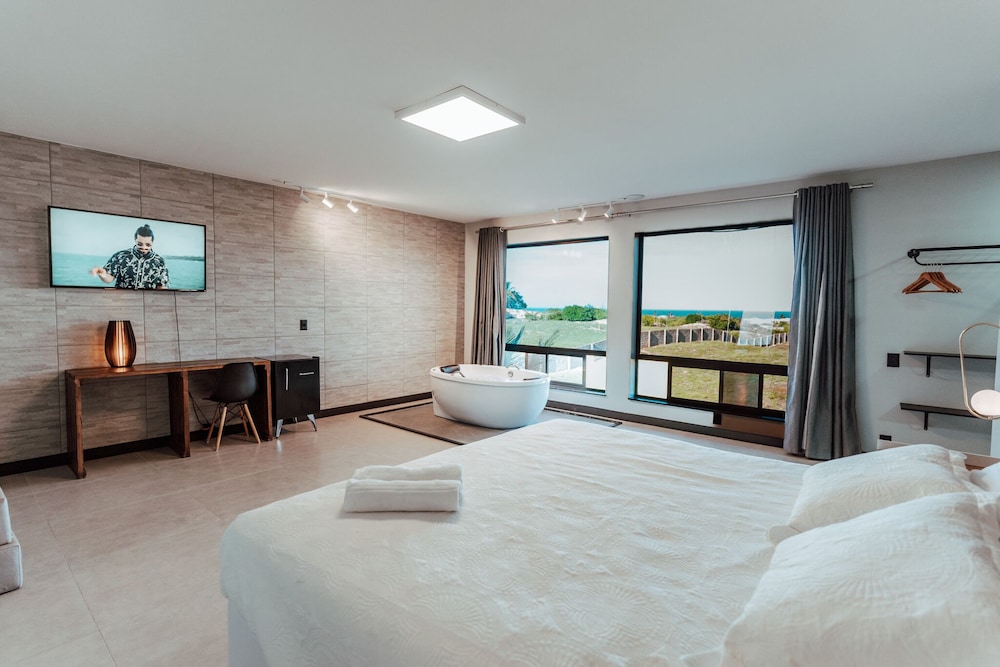 Luxury Room, 1 King Bed, Ocean View