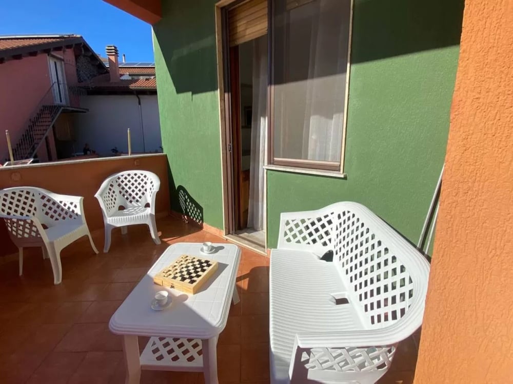 Apartment, 2 Bedrooms, Balcony, City View photo 1