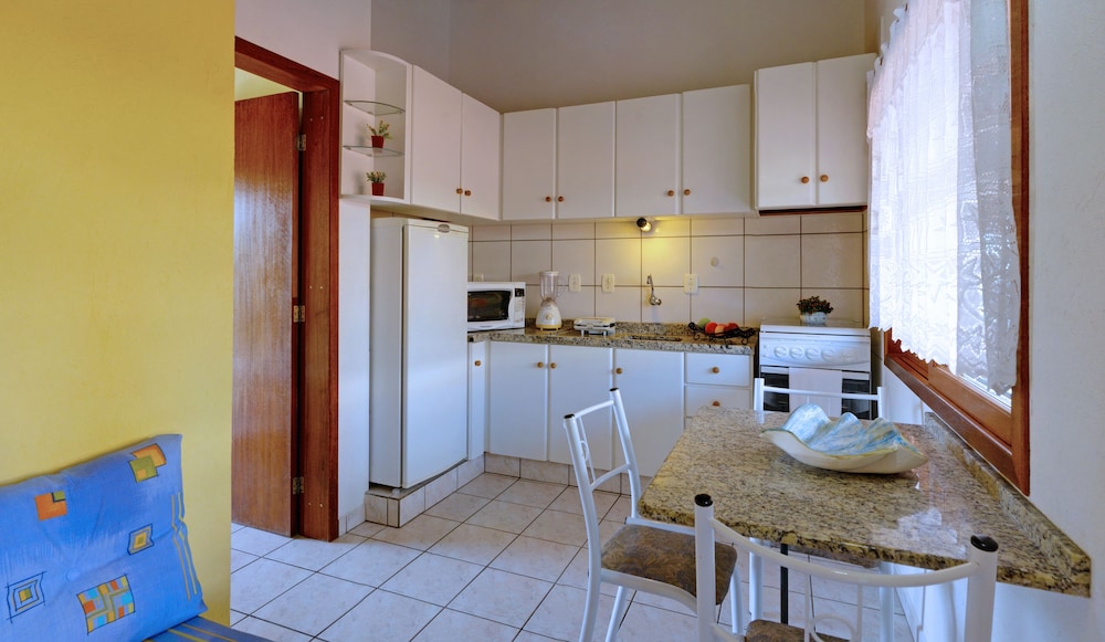 Apartment, 1 Bedroom, Kitchen photo 2