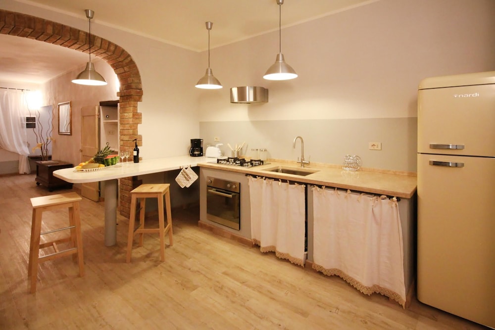 Villa photo 2
