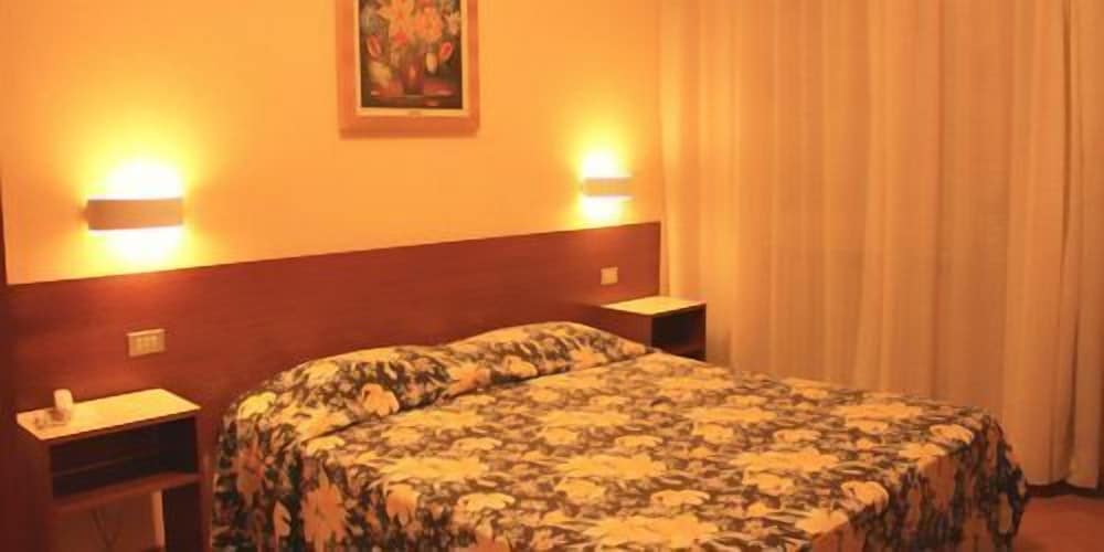Basic Double Room photo 1