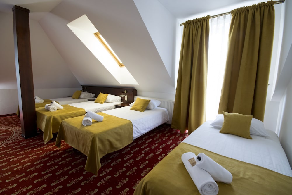 Quadruple Room photo 2