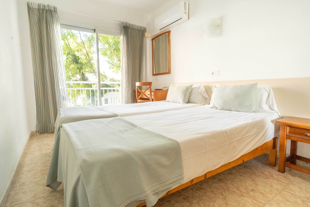 Superior Double Room, Balcony photo 2