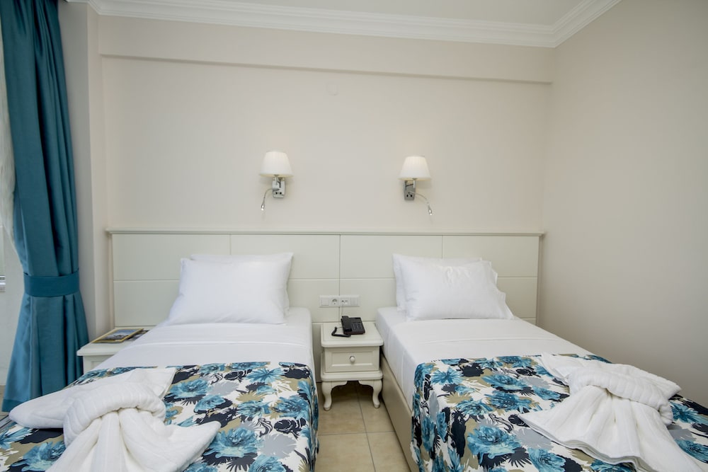 Double or Twin Room, Sea View