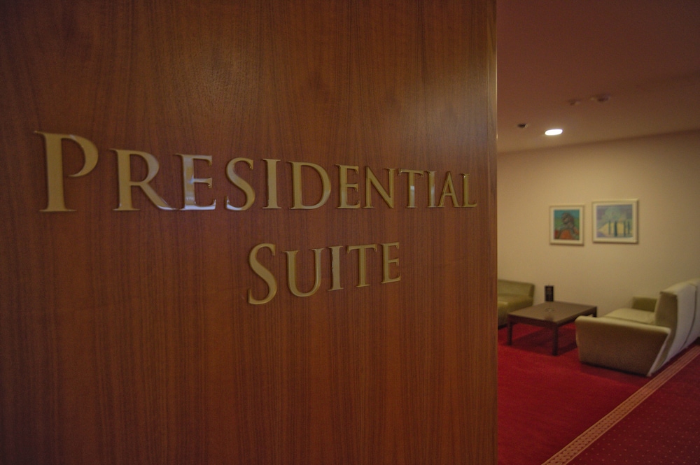 Presidential Suite