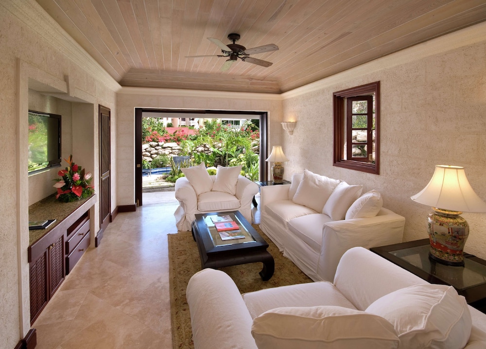 Deluxe Suite, 2 Bedrooms, Private Pool, Garden View - Photo 6