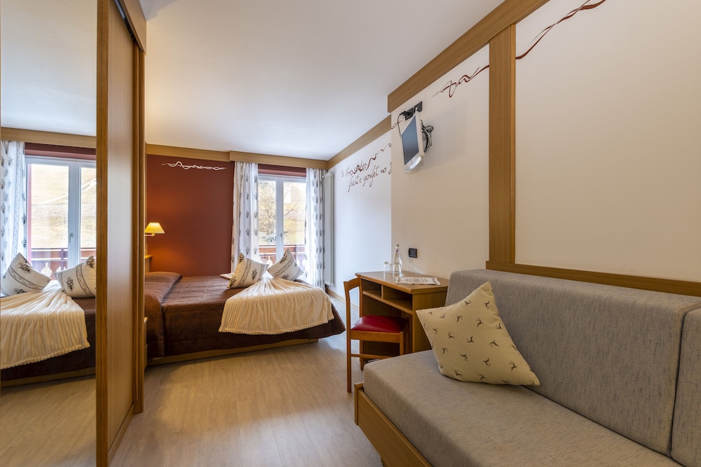 Junior Double Room photo 2