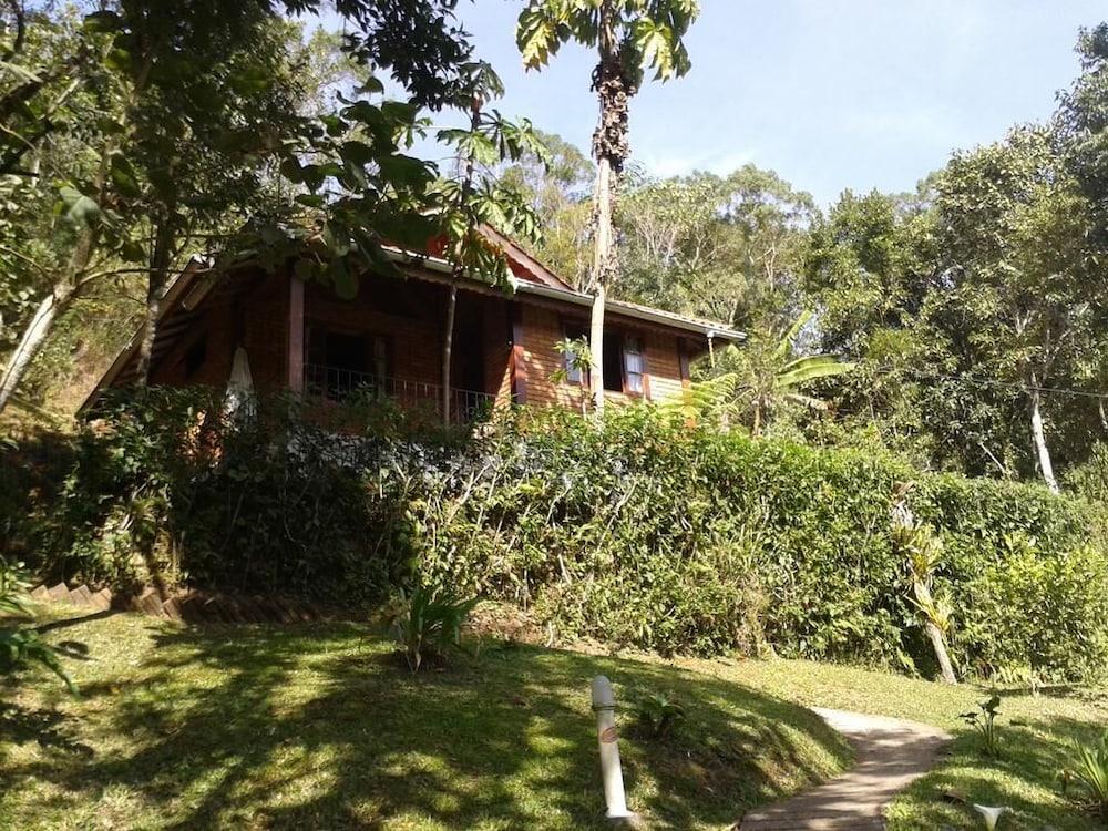 Chalet, Jetted Tub (Beija Flor) photo 2