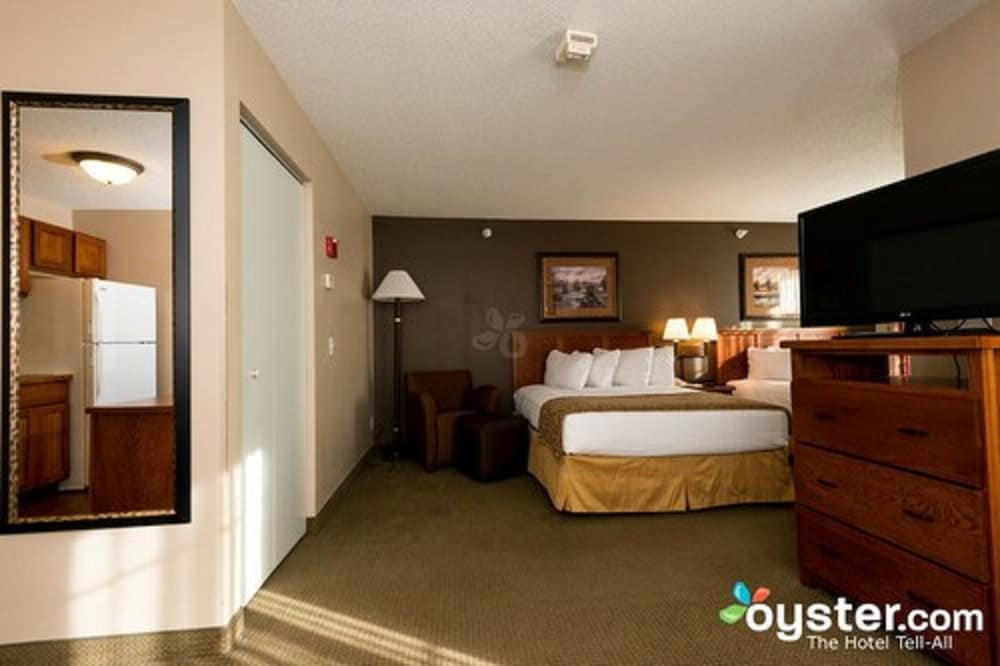 Studio, 2 Queen Beds, Non Smoking (Non-Accessible) - Photo 2
