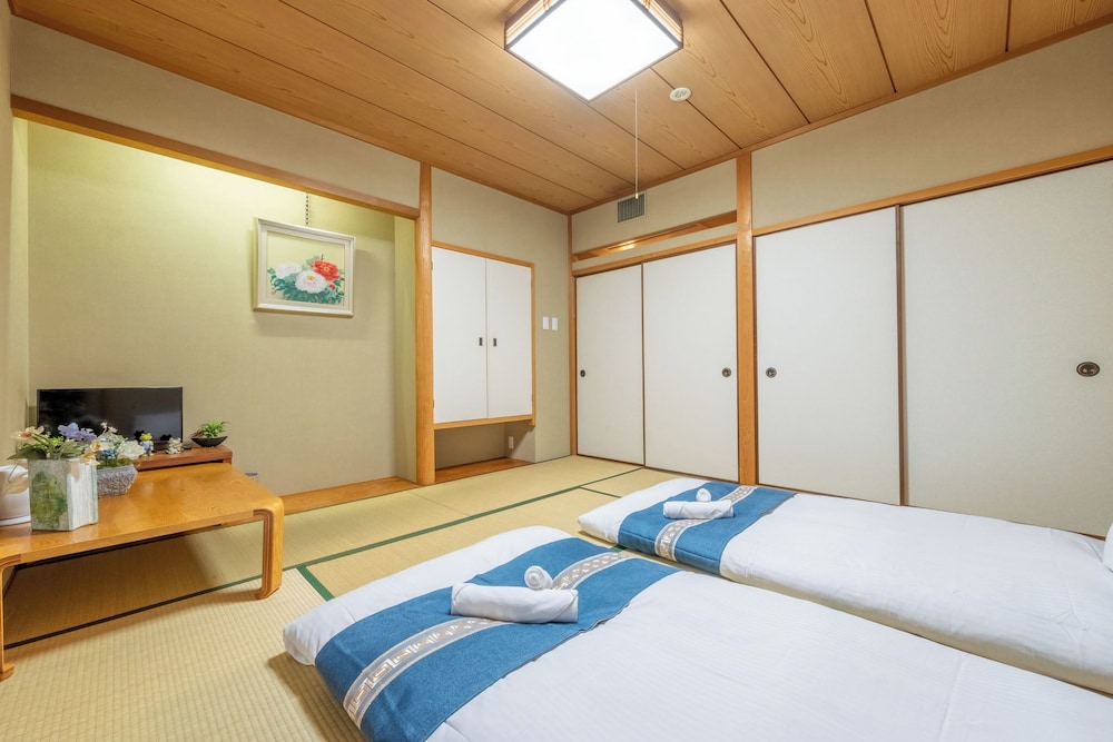 Classic Triple Room