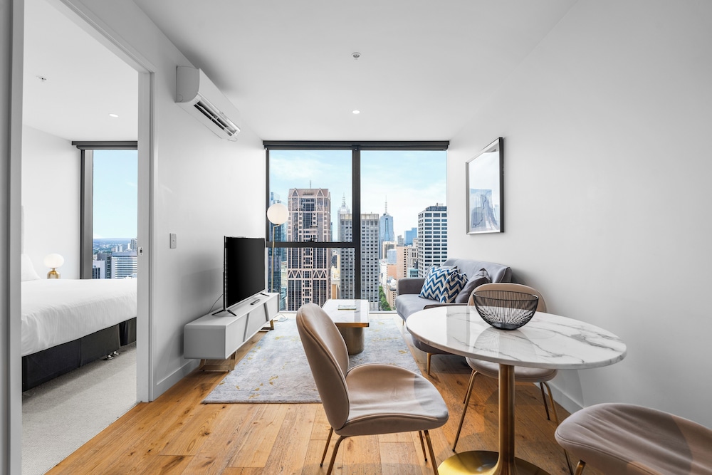 1 Bedroom Apartment - Photo 5