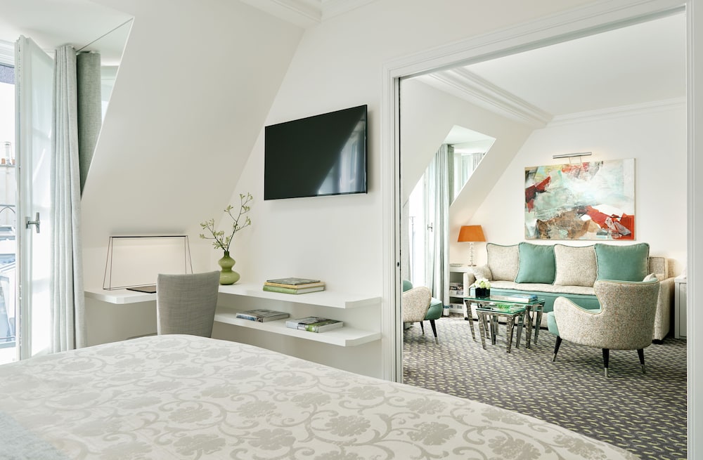 Superior Suite photo 1