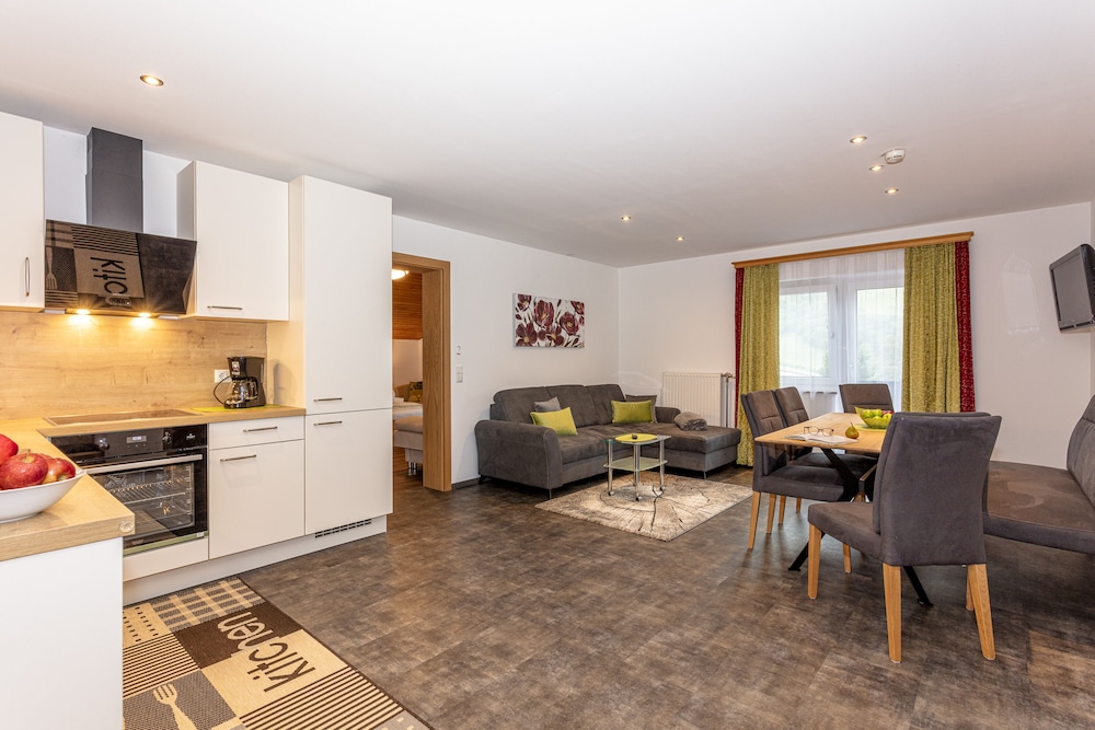 Panoramic Condo, 2 Bedrooms, Balcony, Garden View (Birkenbluete, incl. cleaning fee)