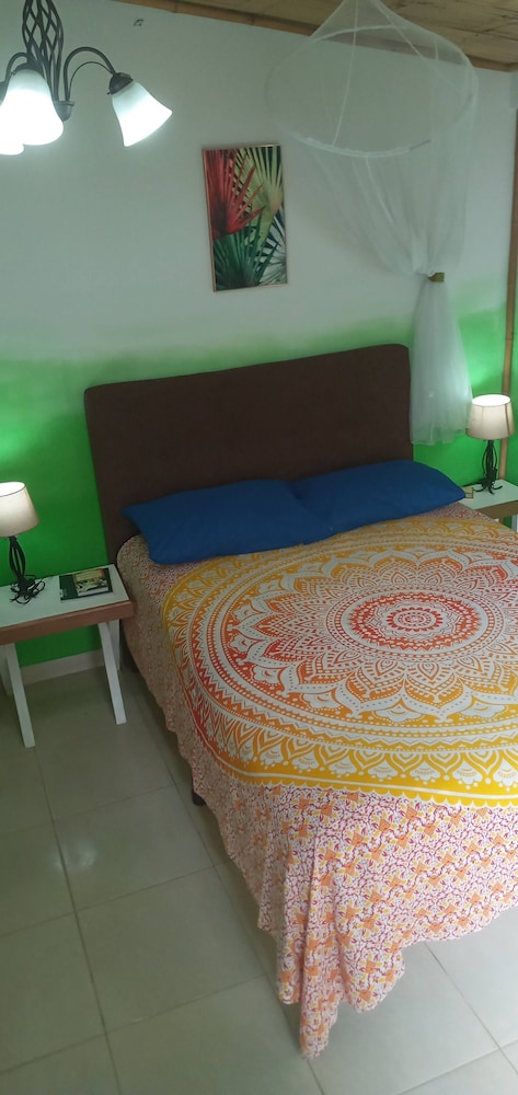 Comfort Room, 1 Double Bed, Non Smoking, Garden View photo 2