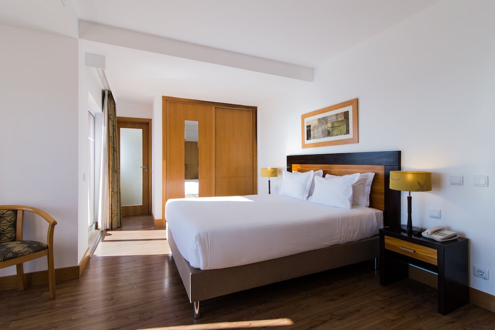 Double or Twin Room - Photo 1