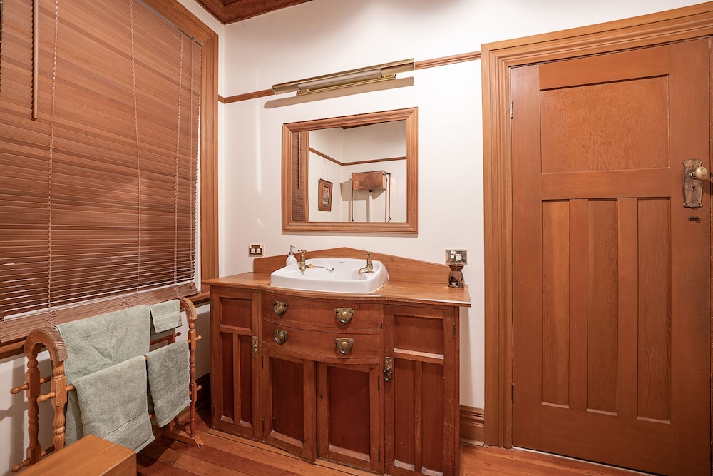 Luxury Double Room (O'Malley Suite) photo 2