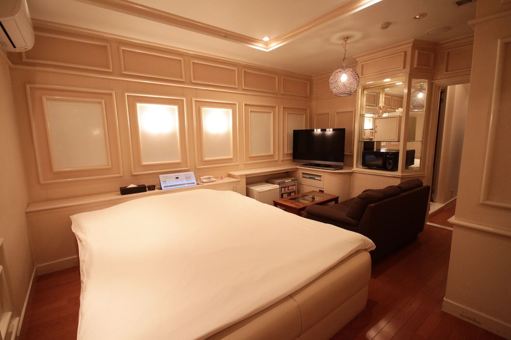 Basic Double Room, Smoking photo 2