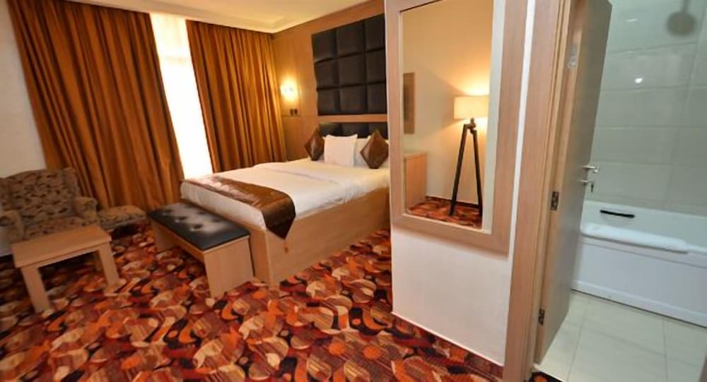 Royal Suite, Balcony photo 2