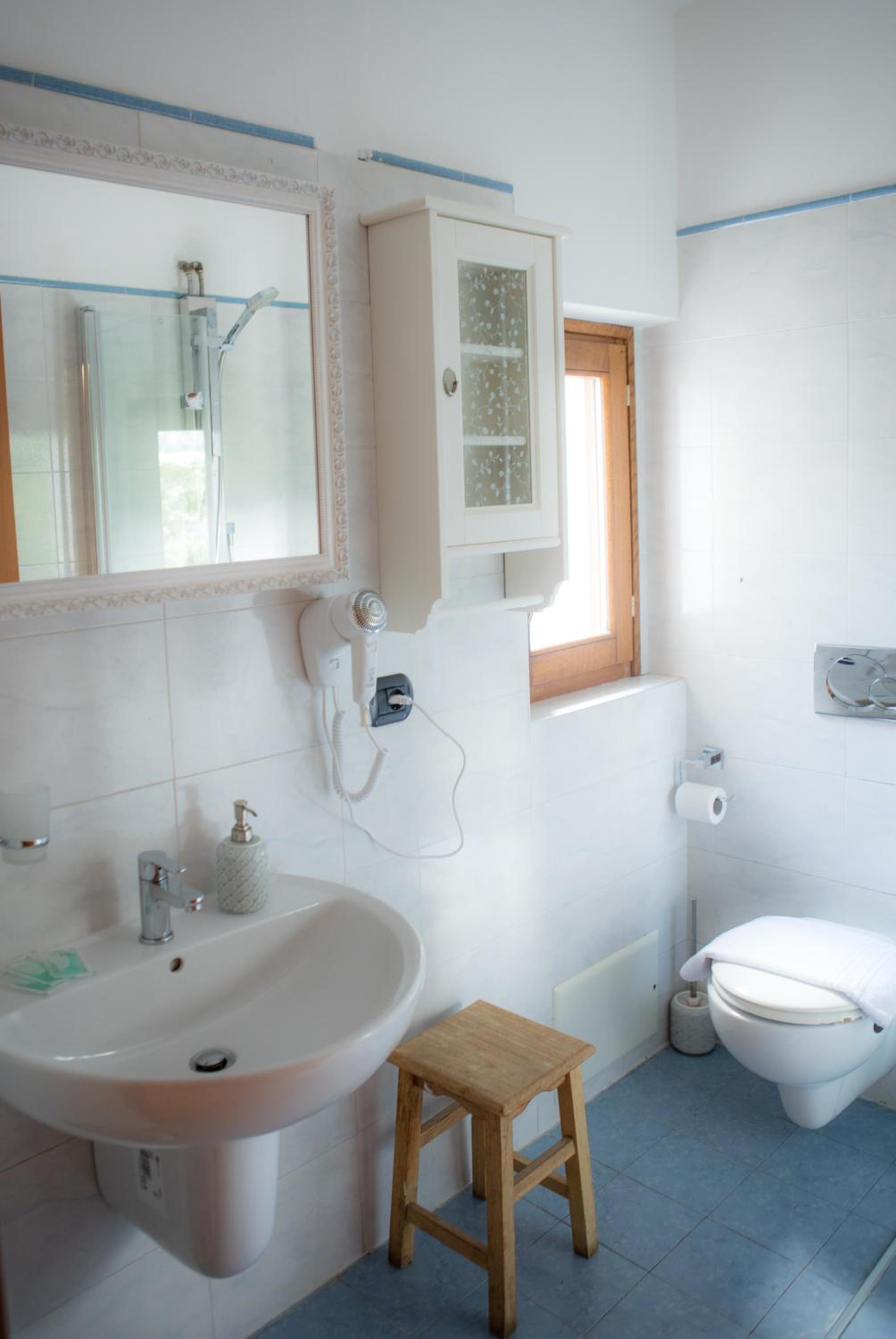 Standard Triple Room photo 1