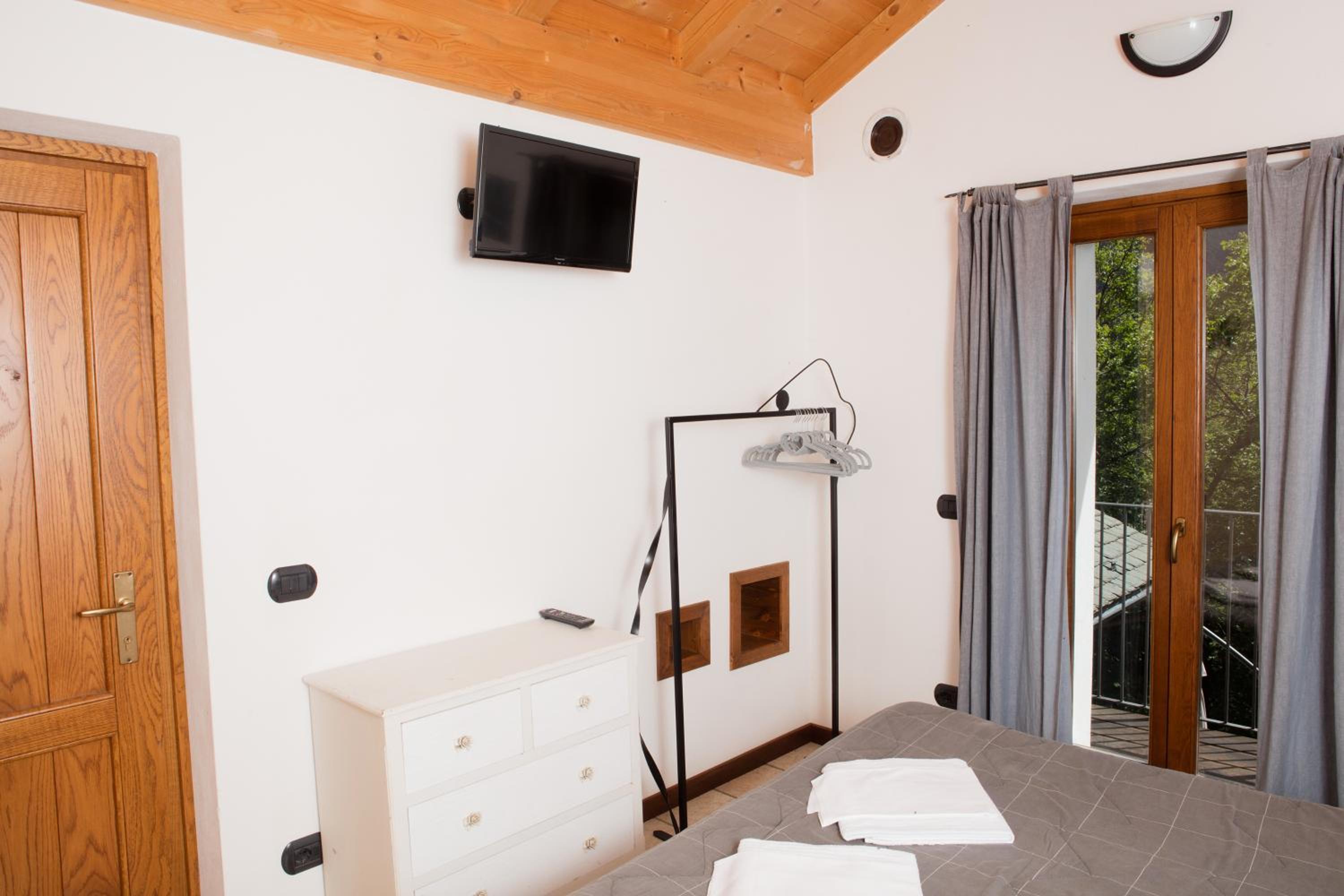 Double Room with Balcony photo 2