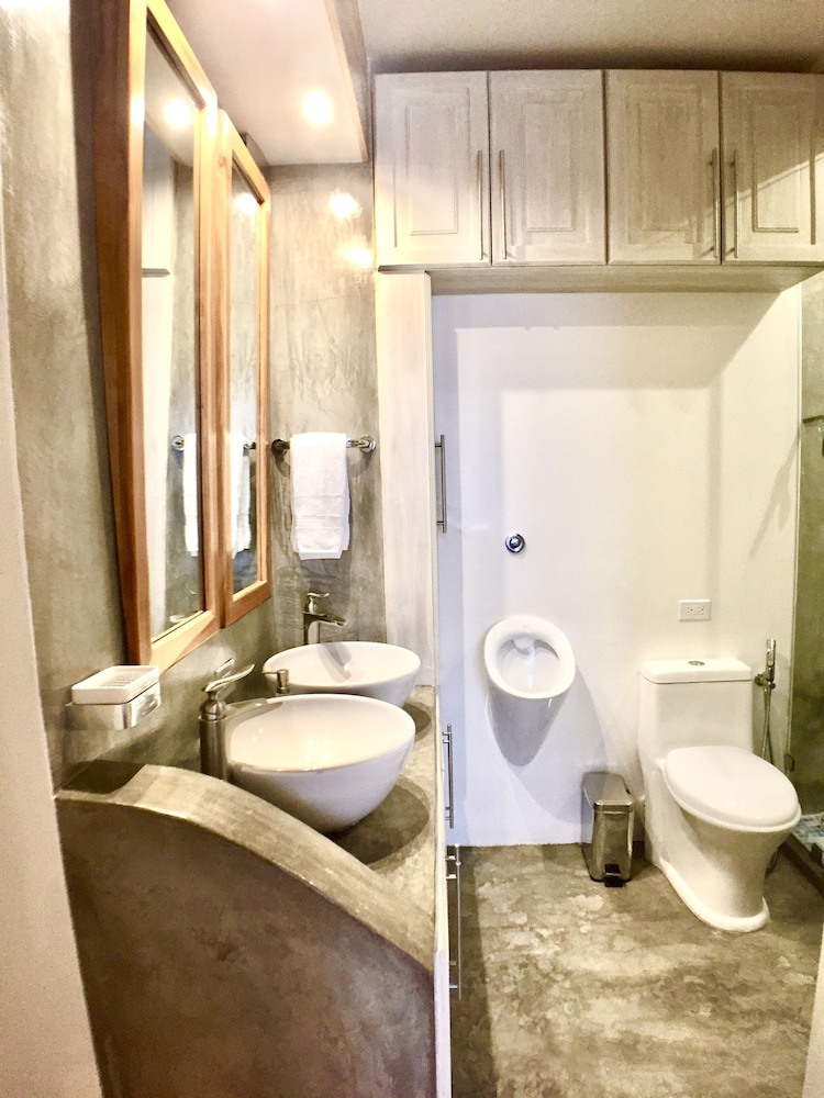 Luxury Apartment, 1 Bedroom, River View photo 2