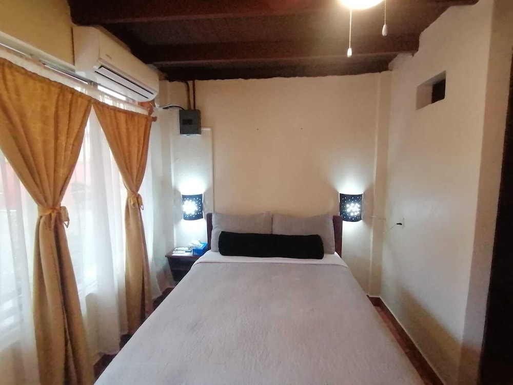 Comfort Room, 1 Double Bed - Photo 2