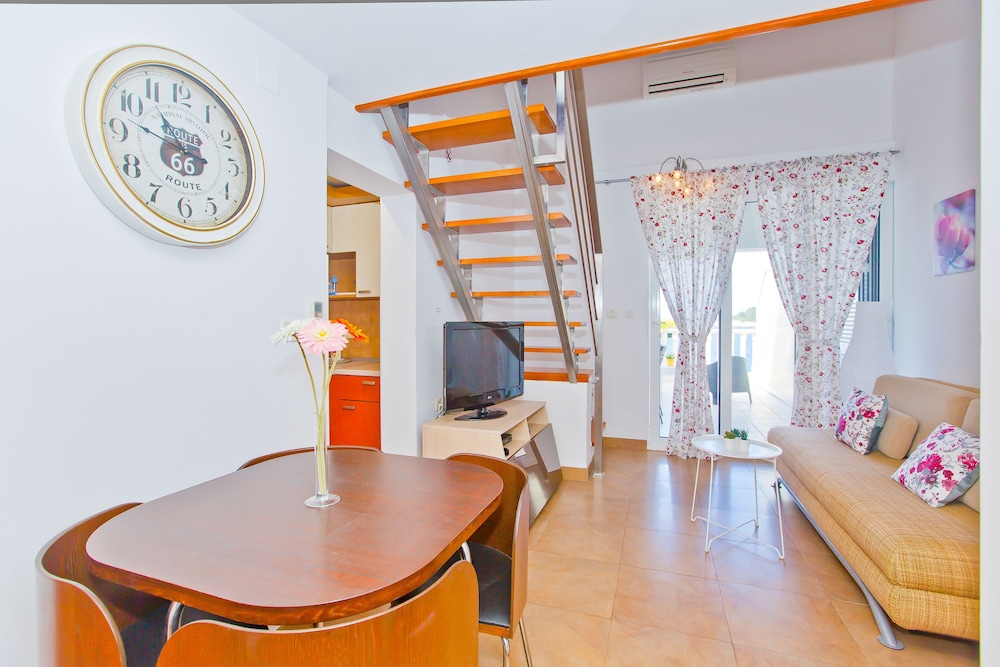 Luxury Duplex I With Seaview