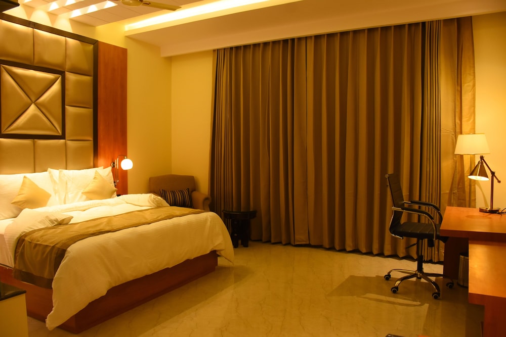 Executive Room photo 2