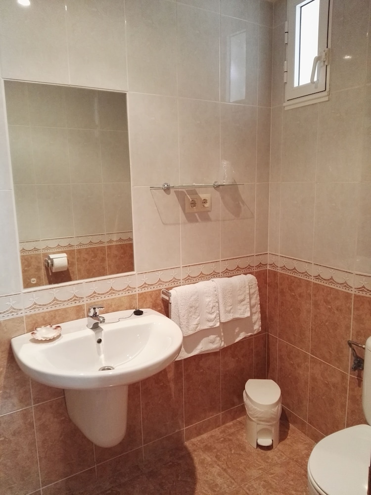 Triple Room - Photo 4